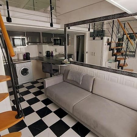 Duplex Notre-Dame De Paris Apartment Exterior photo